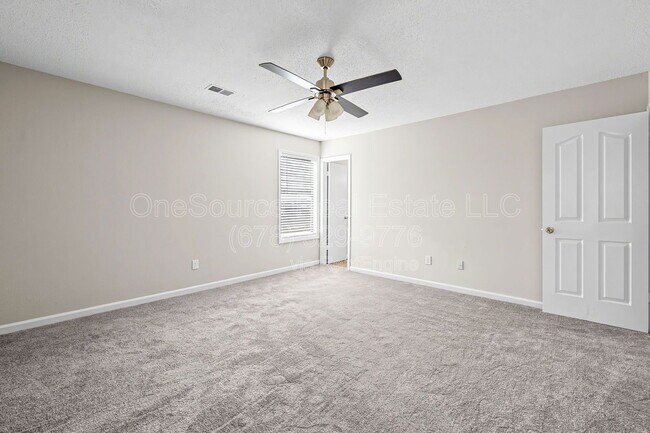 Building Photo - 5345 Memorial Ln SW