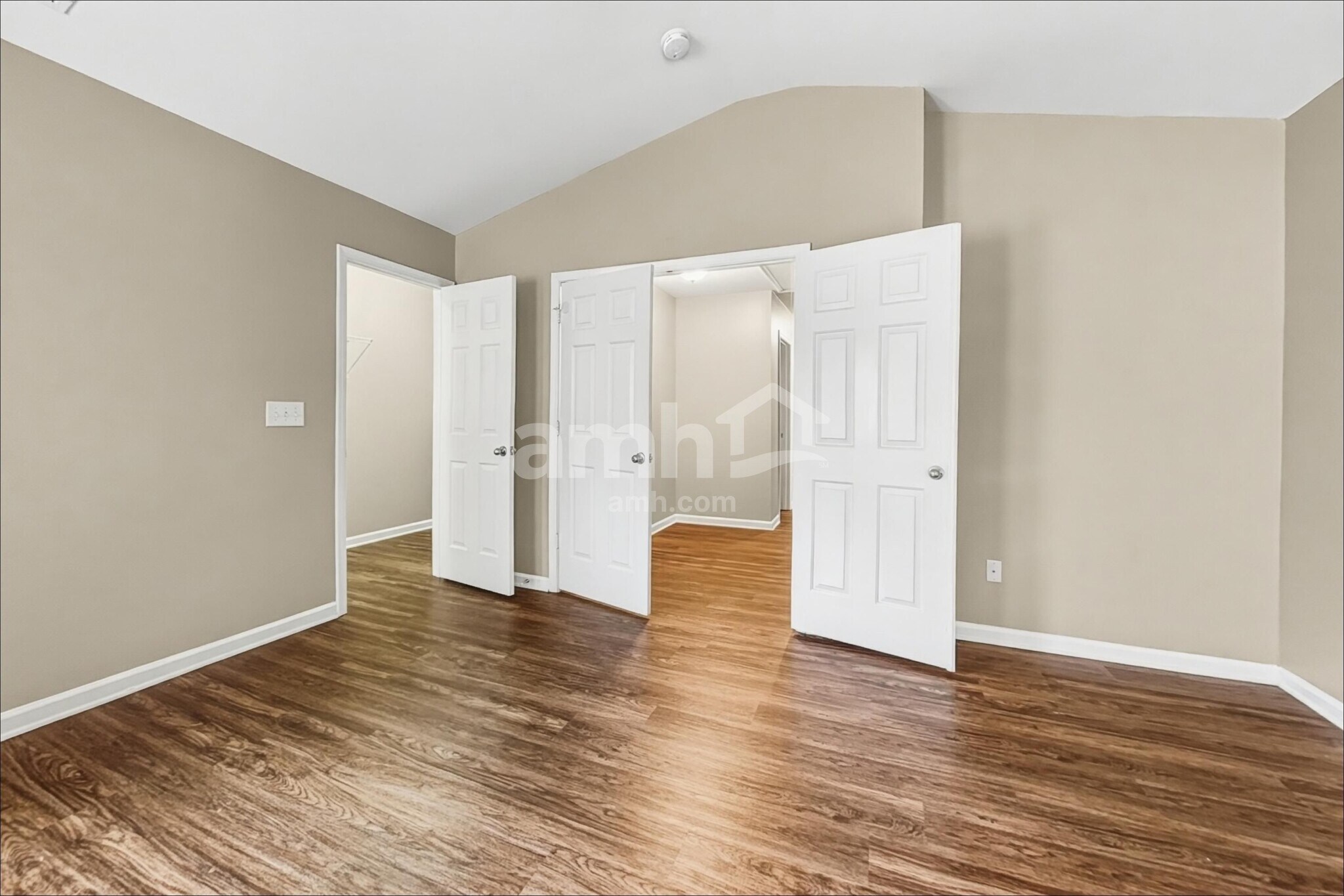 Building Photo - 148 Bellfare Dr