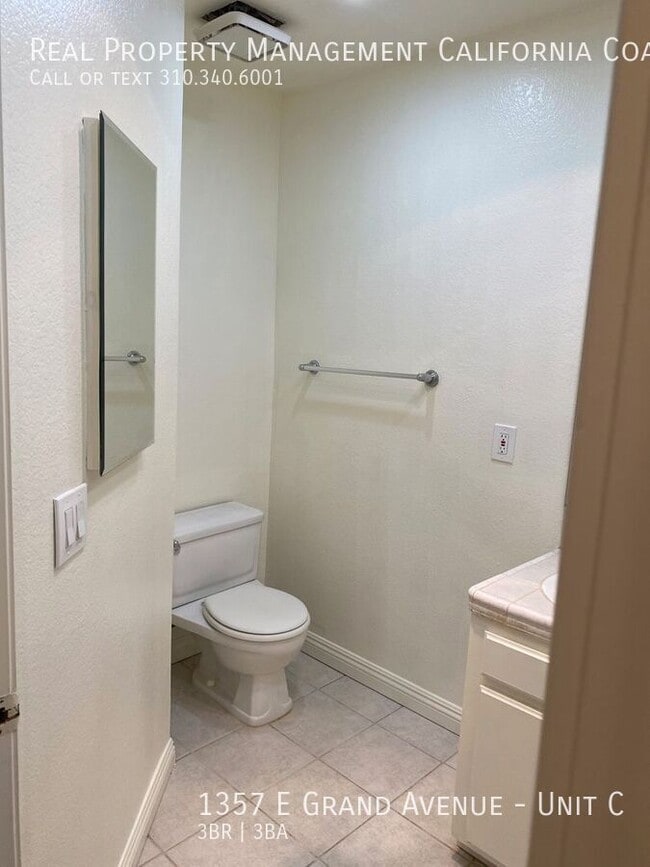 Building Photo - 1357 E Grand Ave