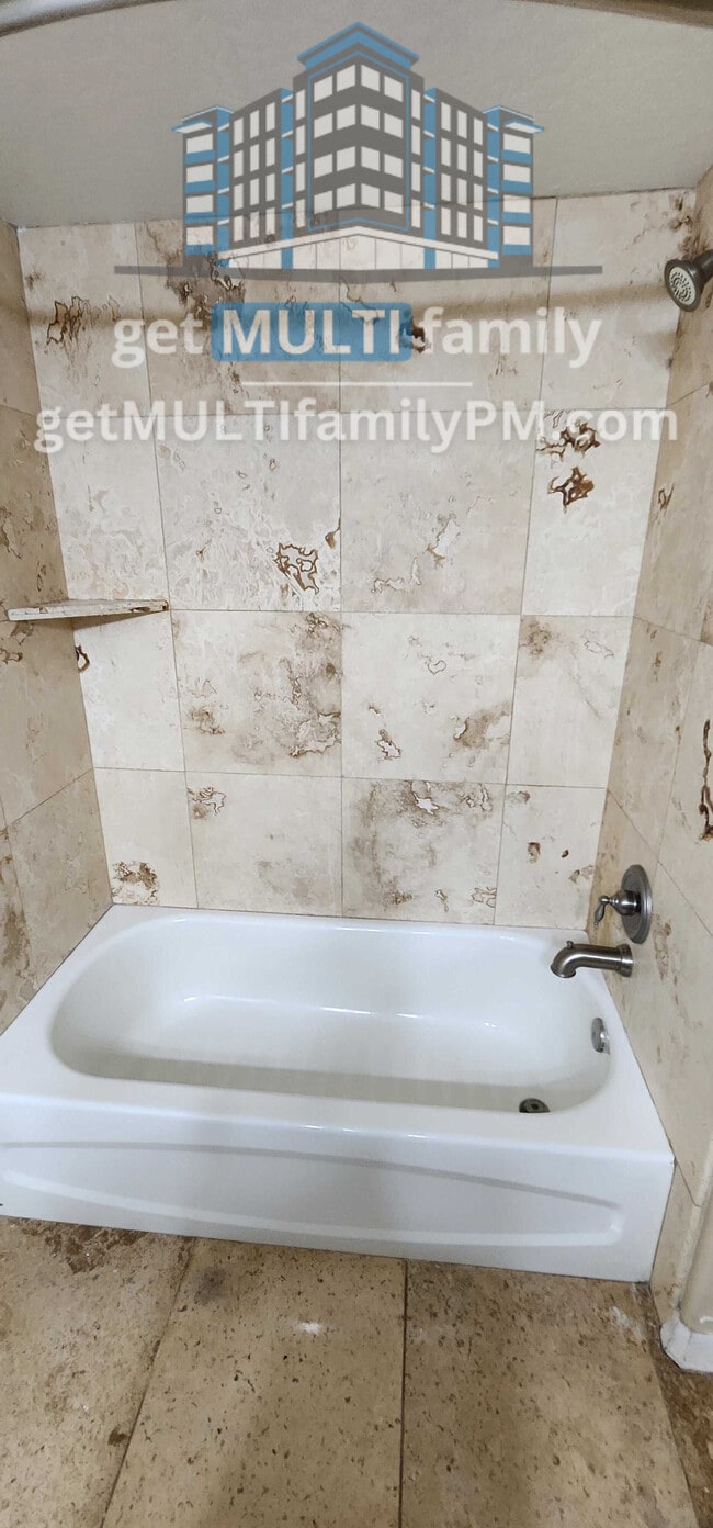 Building Photo - 3619 E Monterosa St