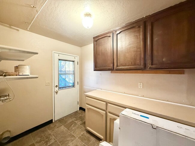 Building Photo - 16160 Keith Way