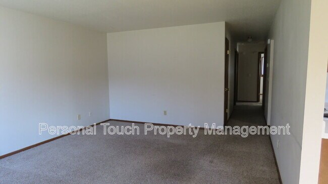 Building Photo - 1346 17th St S