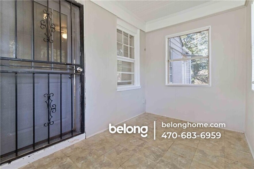 Building Photo - 225 1st St SW