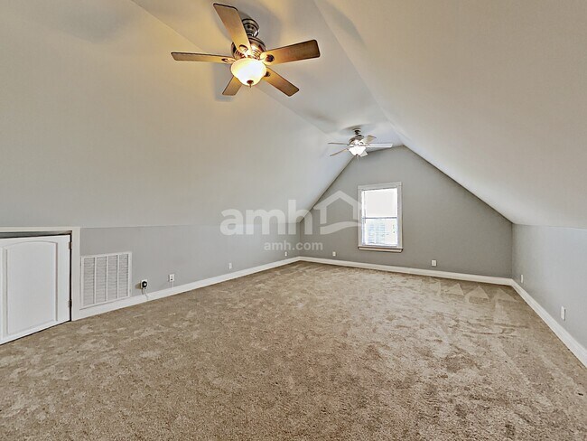 Building Photo - 3420 Hamberton Cir