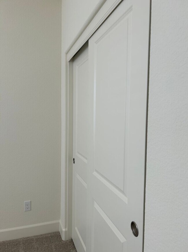 Building Photo - NEW HOME