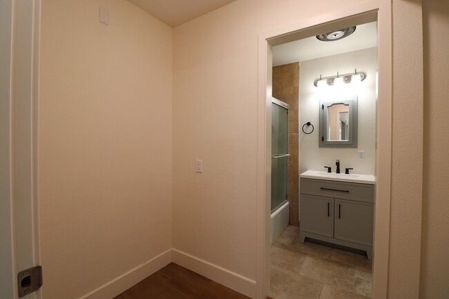 Building Photo - **Spacious 4-Bedroom Home for Rent – Northeast Santa Maria**