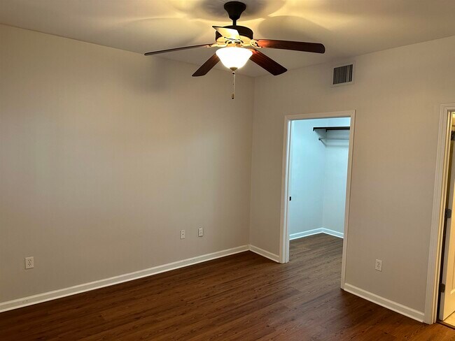 Building Photo - 665 Tennessee St