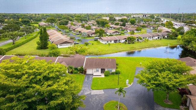 Building Photo - 5241 Breadfruit Cir