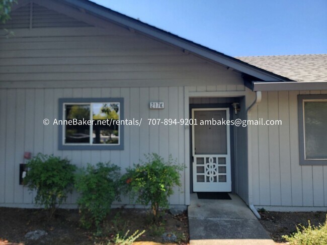 Building Photo - 217 Elbridge Ave