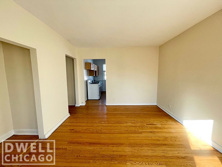 Building Photo - 1426 Farwell W Ave