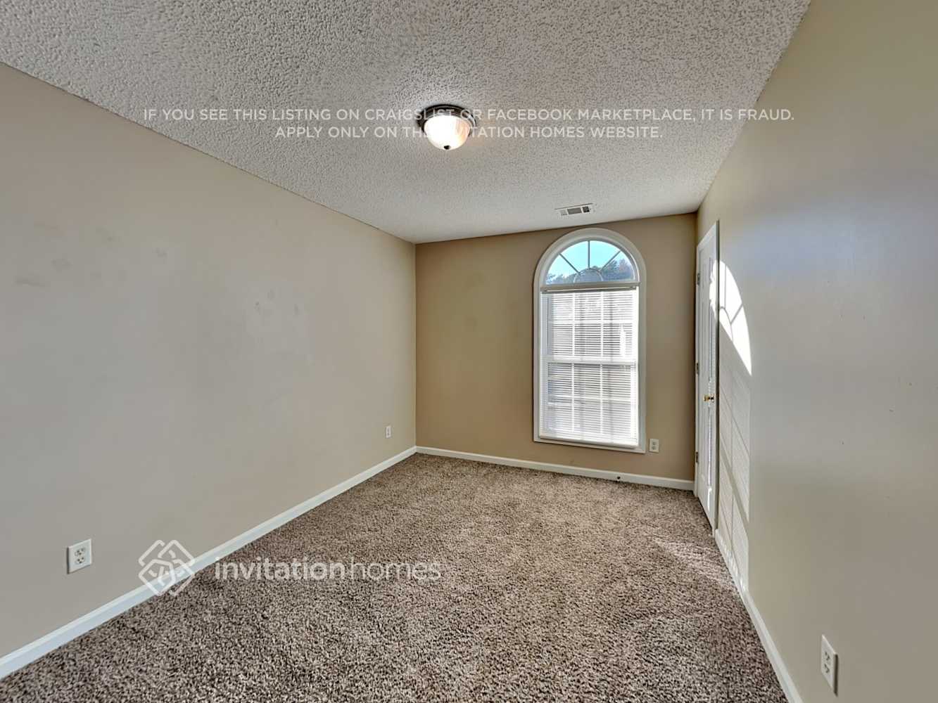 Building Photo - 2069 Reserve Pkwy