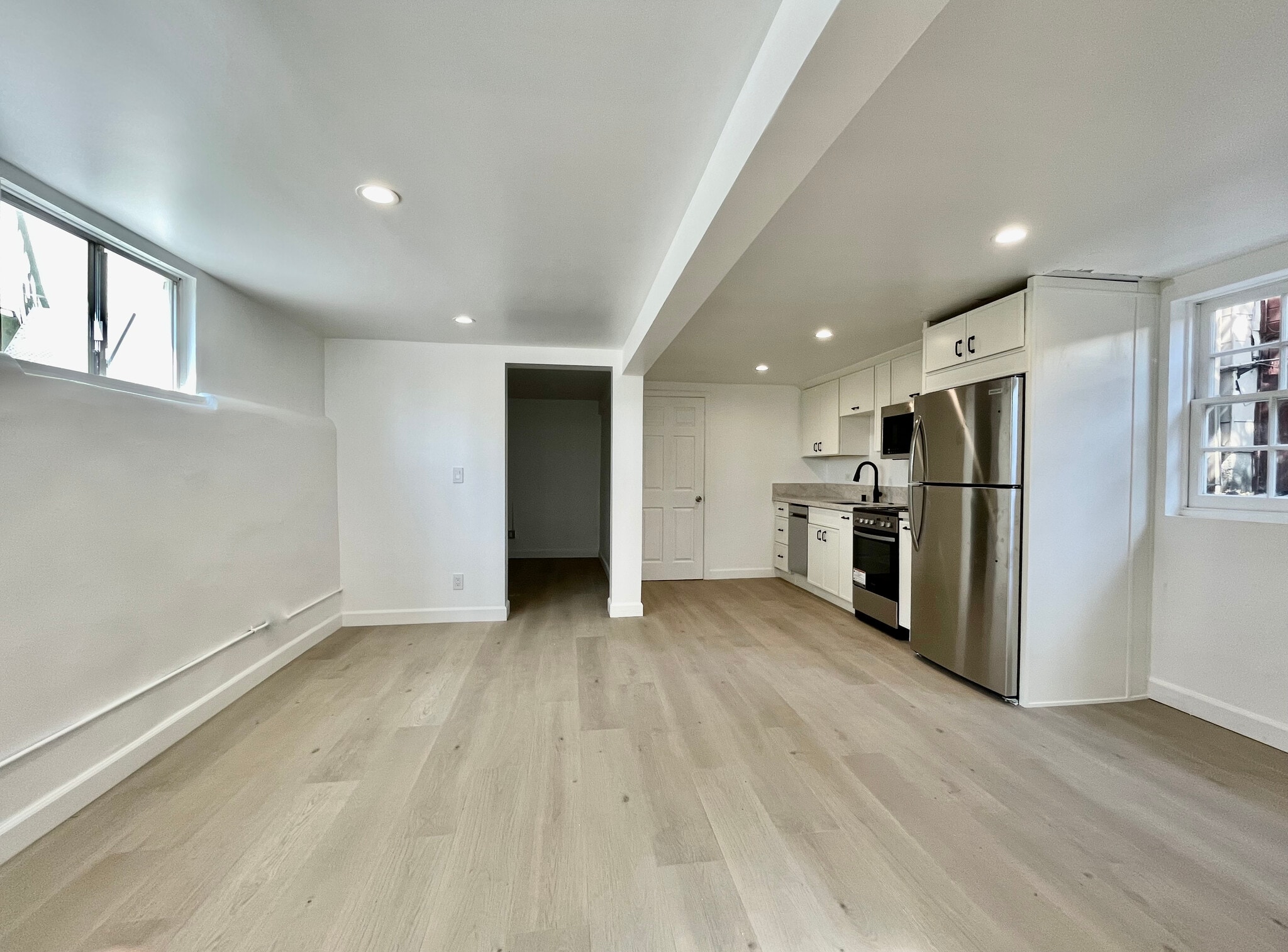Building Photo - 1436 S Spaulding Ave