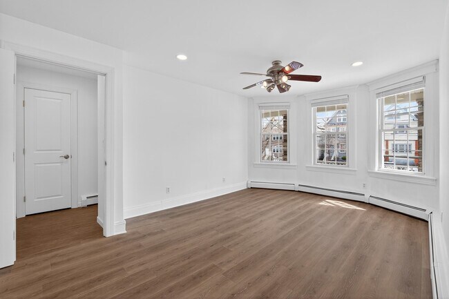 Building Photo - 187 Avenue C