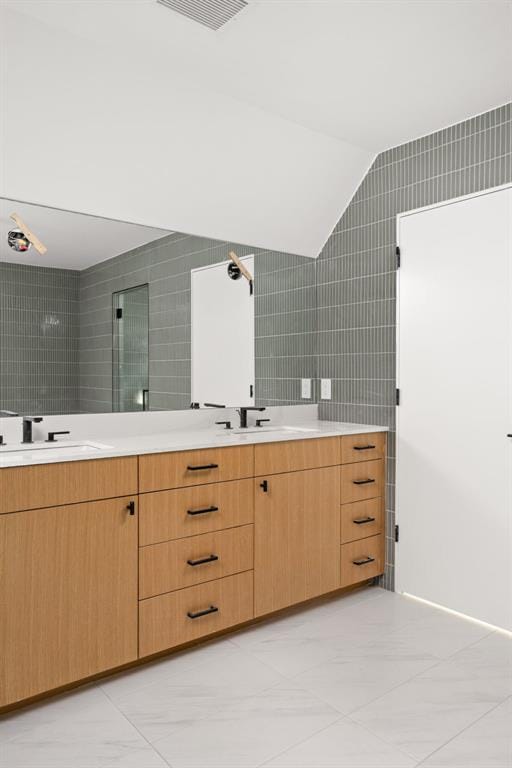 Building Photo - 1603 Chelsea Ln