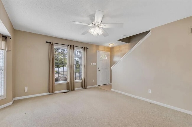 Building Photo - 533 Donna Marie Dr