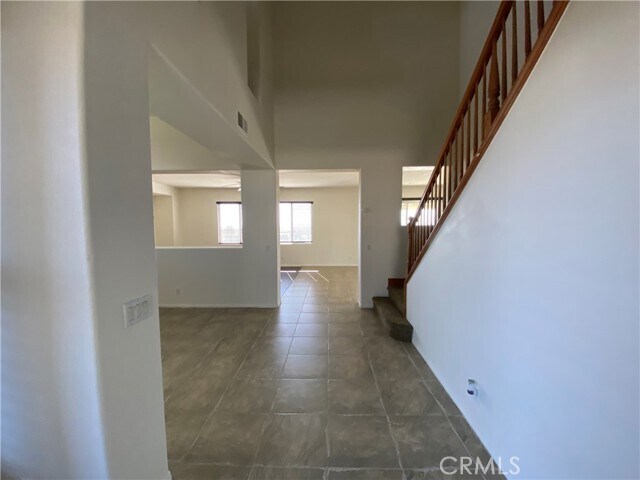 Building Photo - 5505 Sunset Ridge Dr