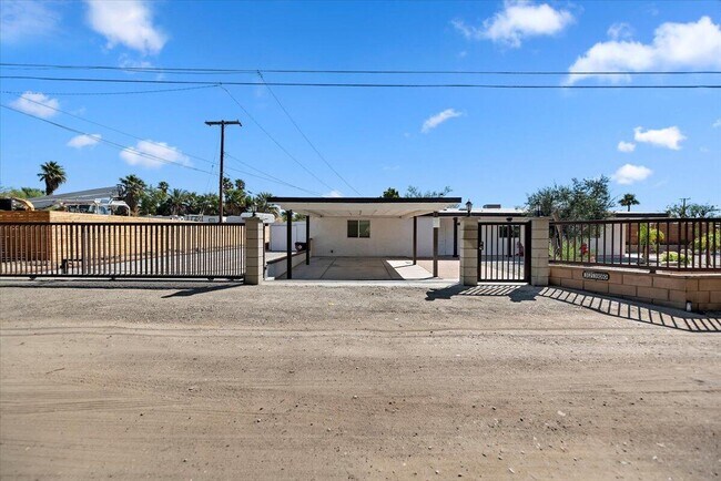 Building Photo - 32300 Shadow Mountain Ln