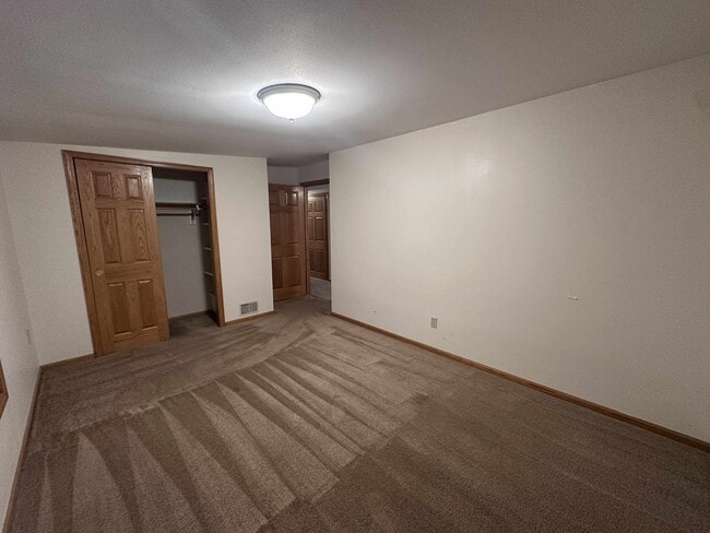 Building Photo - Welcome to your new home!