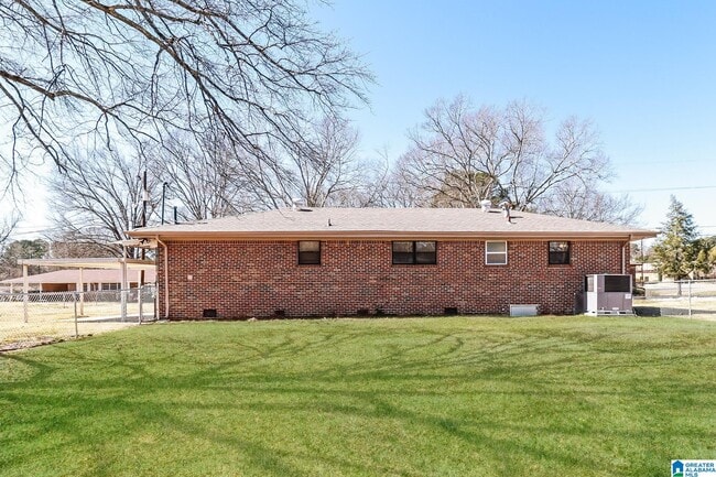 Building Photo - 104 Newport Dr