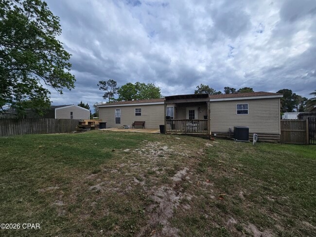 Building Photo - 2115 Bent Oak Ct