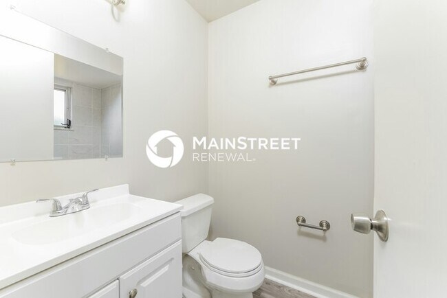 Building Photo - 3 Bedroom Pet-Friendly Home in Ocoee, FL with Main Street Renewal