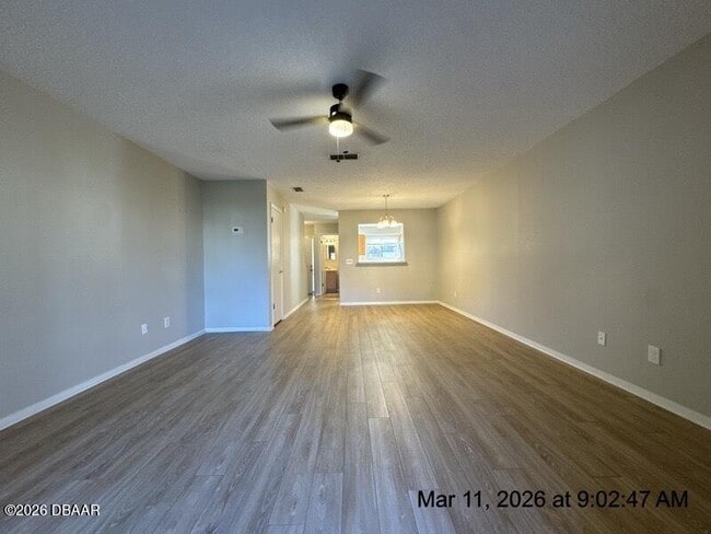 Building Photo - 142 White Fawn Dr