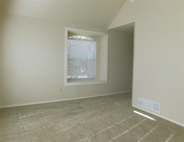 Building Photo - 2765 Fernwood Dr