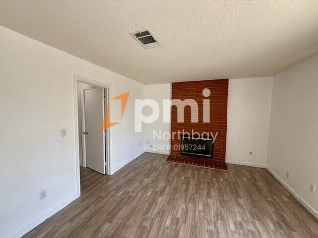 Building Photo - 1225 Whitecap Way