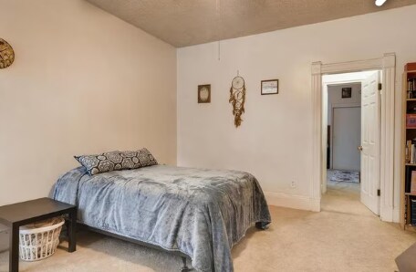 Building Photo - 320 Fuller Ave