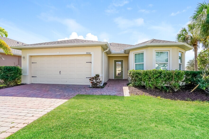 Primary Photo - 28226 Arrowhead Cir