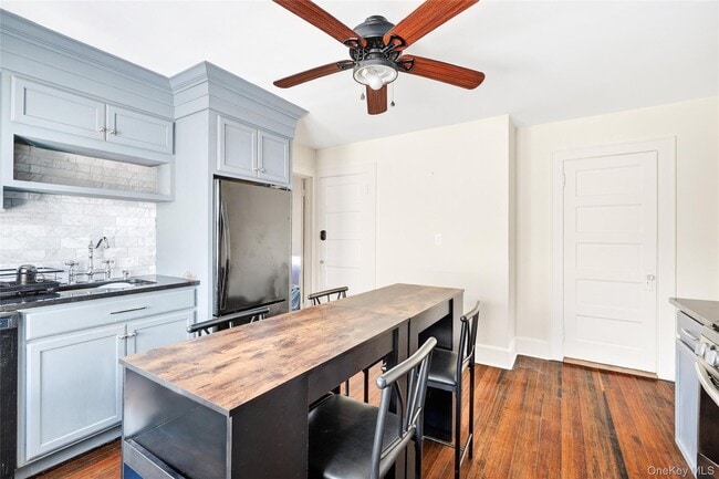 Building Photo - 50 Edgar Pl