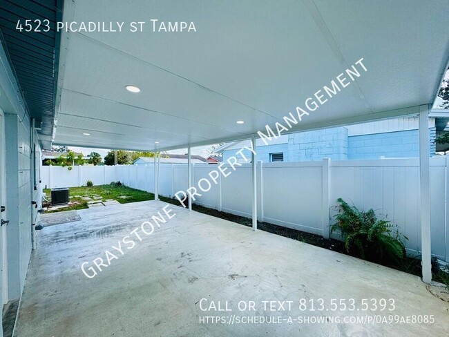 Building Photo - "Exquisite 3-Bedroom Home in Prime Tampa L...