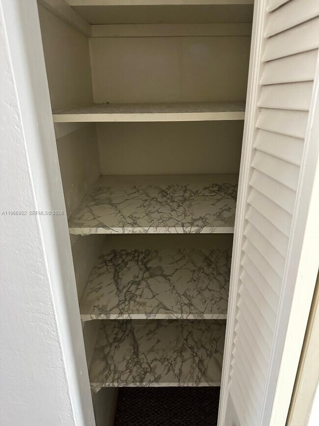 Building Photo - 7205 W 3rd Ave