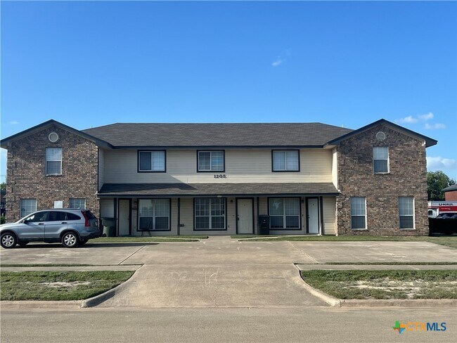 Primary Photo - 1205 Industrial Blvd