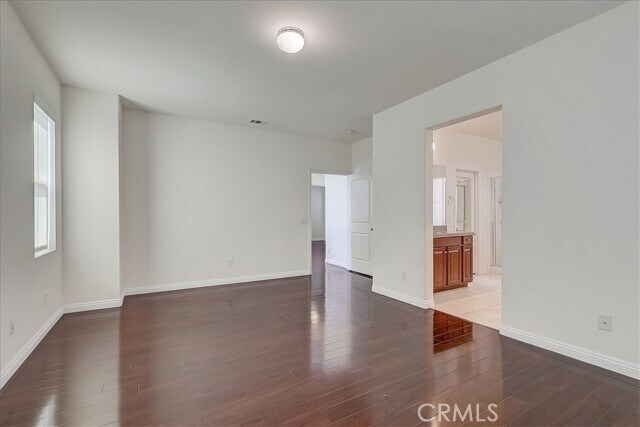 Building Photo - 3115 Sunrise Ct