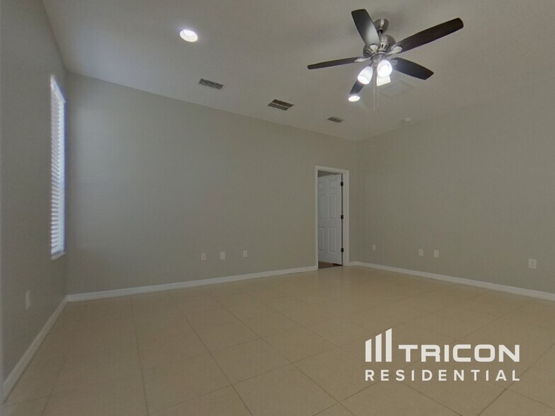 Building Photo - 3542 Oak Brook Ln