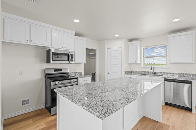 Building Photo - New Construction Home In Idalou ISD!