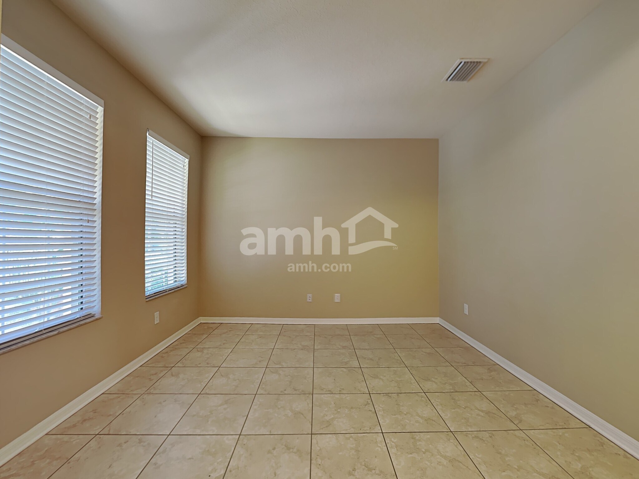 Building Photo - 5124 Sanderling Ridge Dr