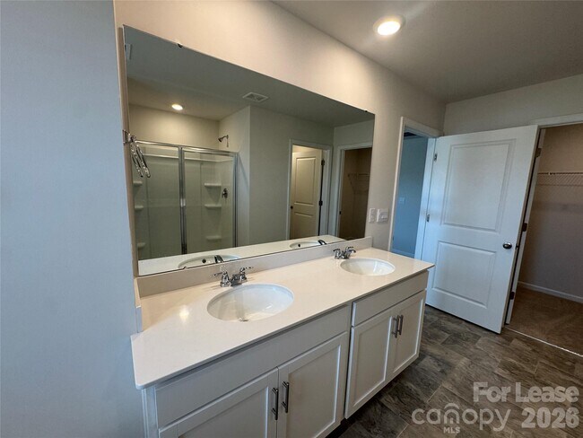 Building Photo - 10749 Adair Wds Dr