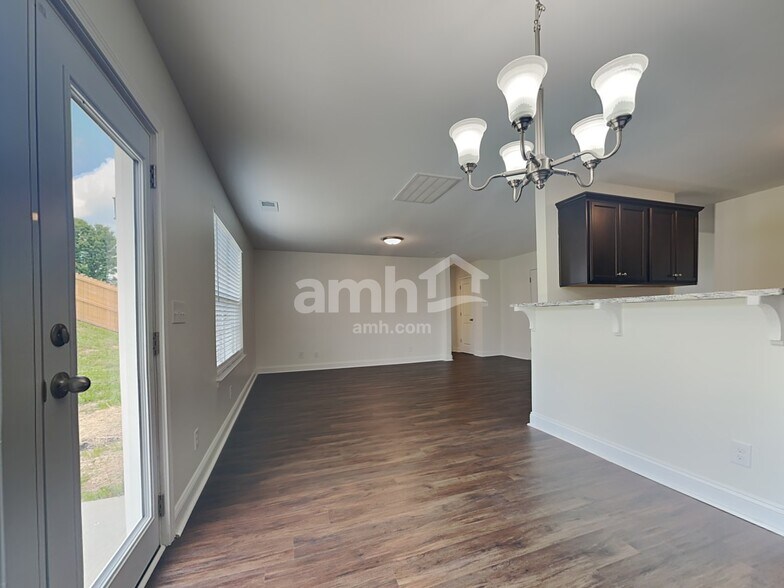 Building Photo - 7141 Lawgiver Cir