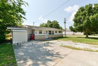 Building Photo - 116 E Anderson St