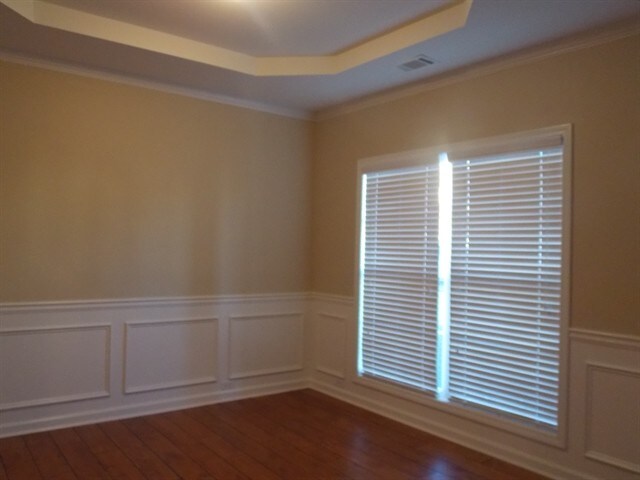 Building Photo - 4 Plum Orchard Ct