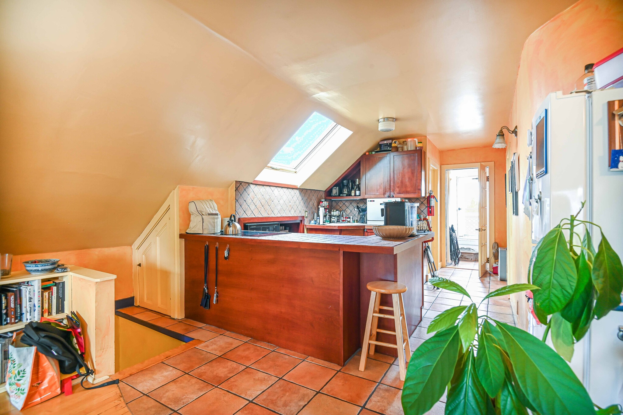 Kitchen - 95 Beckett St