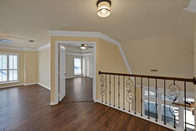 Building Photo - 2802 Timber Hill Dr