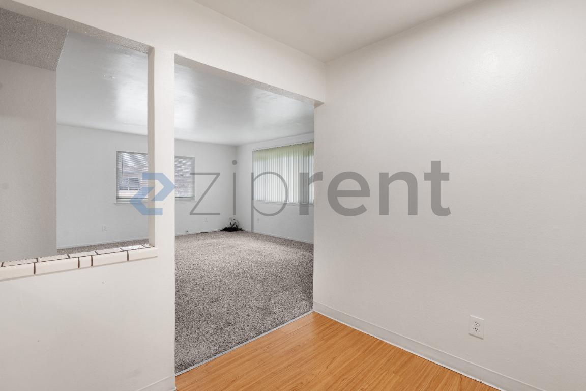 Building Photo - Unit 52