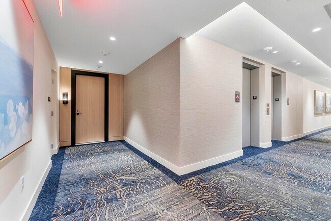 Building Photo - 151 N Seabreeze Blvd