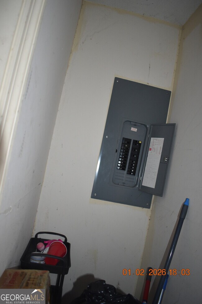 Building Photo - 3946 Vinson Robeson Dr