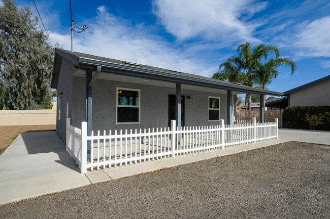 Building Photo - 1175 Campbell Way