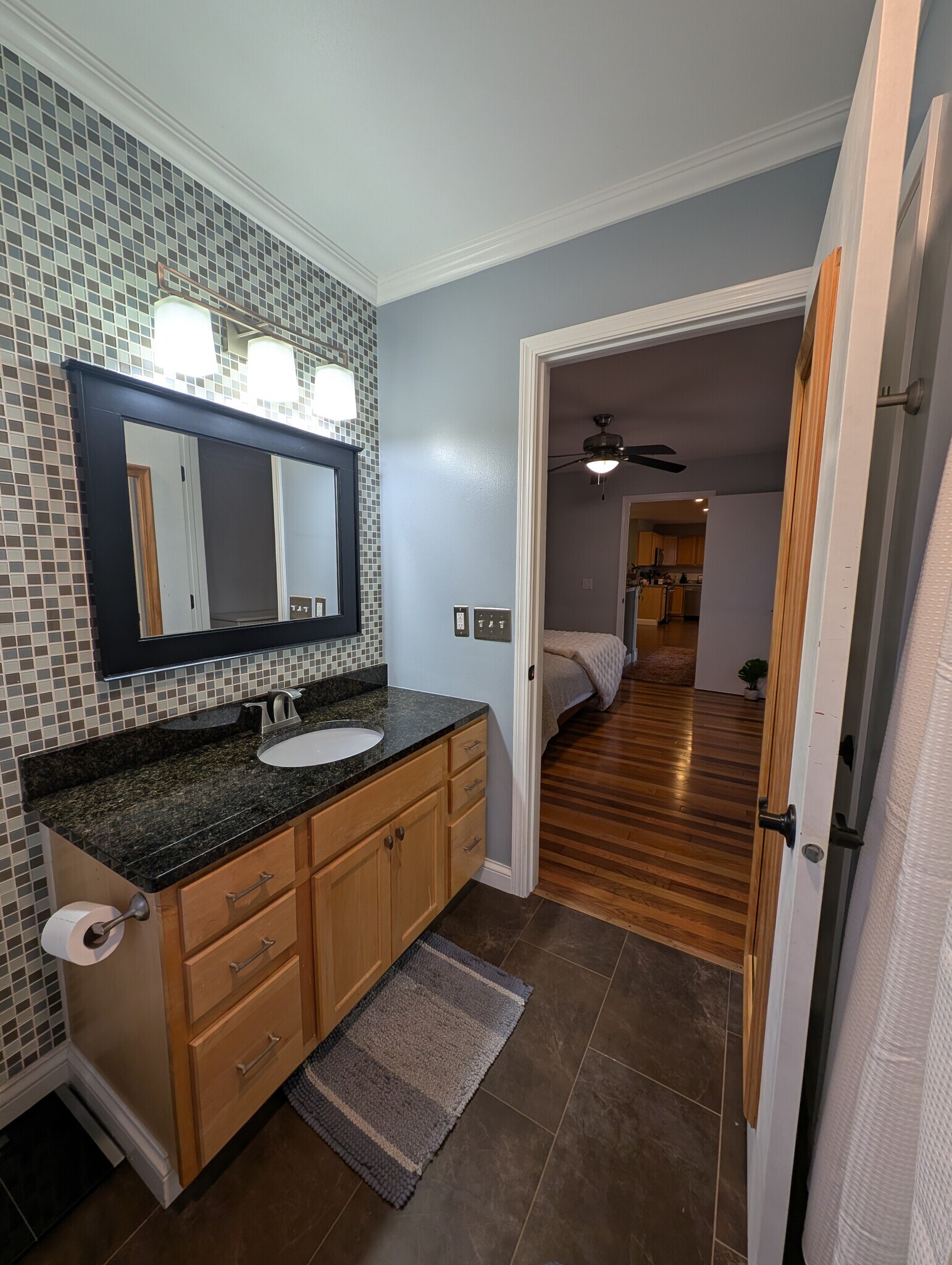 Building Photo - 518 Lexington Dr