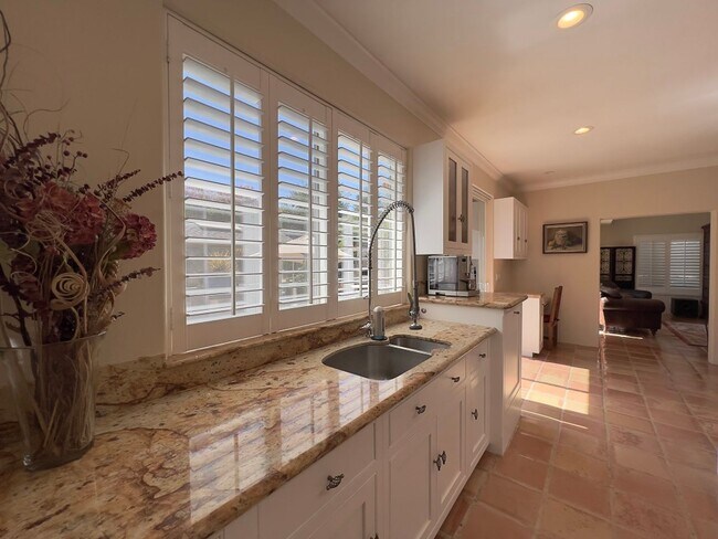 Building Photo - Stunning Single Level Browns Valley Home